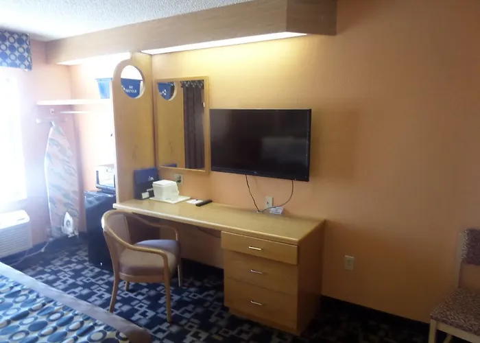 Motel Americinn By Wyndham 4*